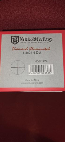Vendo este visor, solo montado al rifle, no ha salido a cazar aún. Ideal para batidas, retícula 4 iluminada, 01