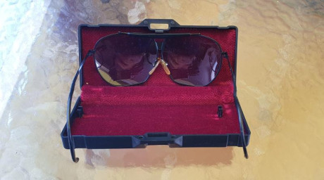 Gafas de Tiro Marca PERAZZI en su Maletín Original Perazzi. Precio 70€ Interesados tel. 636111985 01