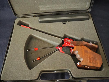 Vendo mi  Hämmerli FP-10 , para la modalidad de  Pistola Libre .

Está en perfecto estado y su funcionamiento 21