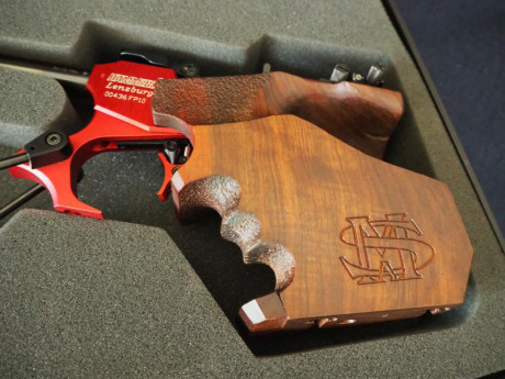 Vendo mi  Hämmerli FP-10 , para la modalidad de  Pistola Libre .

Está en perfecto estado y su funcionamiento 20