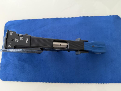 Vendó  Walther GPS 500 comprada en febrero de este año ,tres entrenamientos y una competición cacha diestra 31