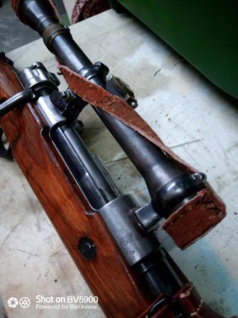 Buenos días,

Estoy pensando en adquirir un Mauser 98 español, con una marca en el puente delantero de 120