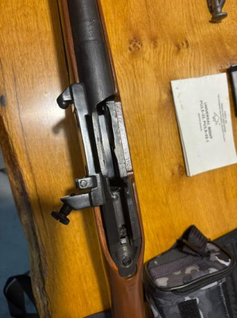 Fusil Mosin Nagant 1981/30  este fusil.se compro sin visor y debido a su buena precisión se le preparo 10