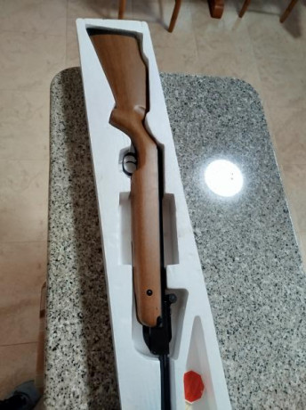Hola , vendo Bam b26 en calibre 4.5 nueva a estrenar en su caja , la compre y use una vez  y como se que 11