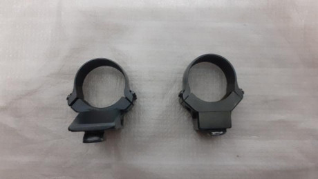 Vendo rifle Brno Modelo98 en calibre 30-06 .
El rifle incluye bases apel y anillas apel de 25 mm . 
Esta 21
