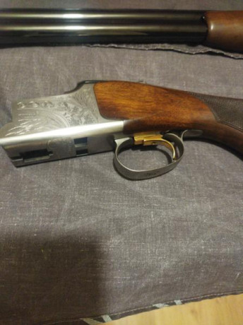 Hola vendo browning modelo gts Sporting bonitos grabados, cañones de 71 chokes invector plus con gatillo 00