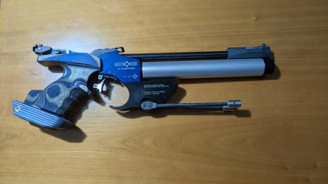 Hola a todos,

Vendo pistola PCP MatchGuns MG1E electrónica en perfectas condiciones. La vendo con 2 cachas 12