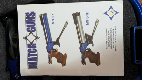 Hola a todos,

Vendo pistola PCP MatchGuns MG1E electrónica en perfectas condiciones. La vendo con 2 cachas 10