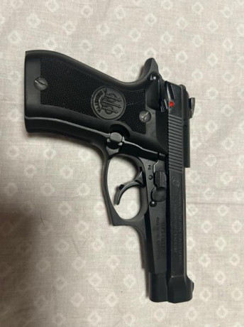 Saludos
Un compañero del club por cese de aficion vende sus pistolas.
Todas guiadas en F.

2 CZ75 con 21