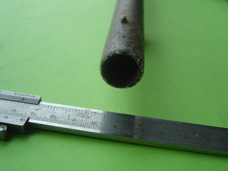 Tengo un rifle (antiguo) de piston que tiene una chimenea de cuello cuadrado y no puedo aflojarlo asi 120