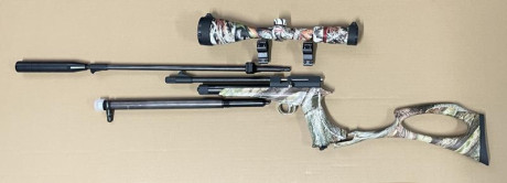 Pistola multitiro con dos cañones de acero estriado intercambiables para convertirla en carabina, en acabado 00