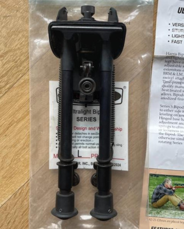 En venta bipode Harris original como nuevo. Es la serie S modelo L.

Lo vendo por 100€. El PVP es 230€.

Está 01