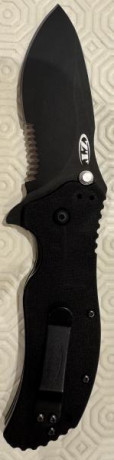 Tengo varios Navajas para vender conforme las fotografias.
Los portes no estan incluidos-

ZT350-NUEVA-€150
ZT350ST-USADA 01