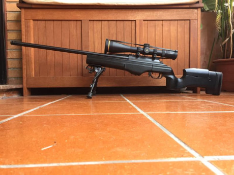 Modelo: Sako TRG 22 BLACK
Calibre: .308 Winchester
Cañón pesado flotante
Longitud del cañón: 660 mm roscado 02