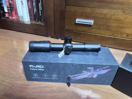 Visor térmico Pard Pantera 256Q,muy pequeño y ligero,sensor de 256x192 con netd de 25,lente de 25,detección 02