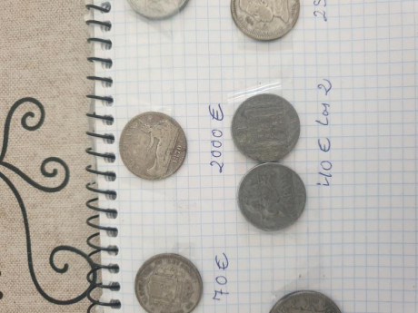Lote de monedas antiguas,los precios son orientativos,los he puesto según he investigado por Internet,si 00