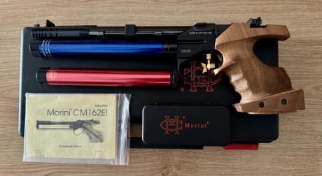 En venta Morini CM162 EI. Cacha zurda talla M; contrapeso adicional; disparador de competición regulable 00