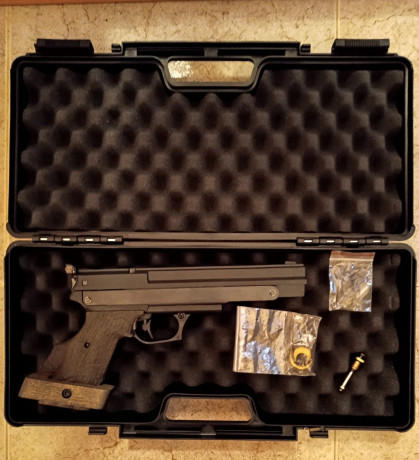 Vendo Gamo Compact completamente nueva. Habré tirado con ella no más de 50 balines.
Incluyo un maletín 01