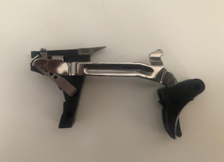 Hola
Vendo los siguientes accesorios para Glock:
- Conjunto de gatillo Zev Fulcrum , regulable de aluminio. 02