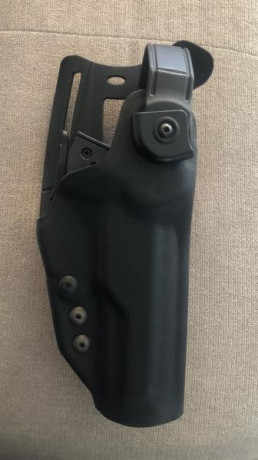 Hola
Vendo los siguientes accesorios para pistola:
- Funda Radar Beretta 92 : 50 €
- Funda Safariland 00