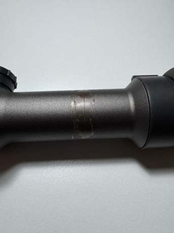 Vendo visor Zeiss duralyt de 1,2-5x36 con poco uso. Lo compre nuevo y se ha utilizado poco, por no haber 00