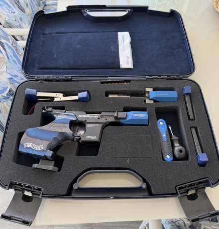Vendo Walther GSP. 500 comprada en febrero de este año ,muy poco uso cacha diestra talla M alza para duelo 140