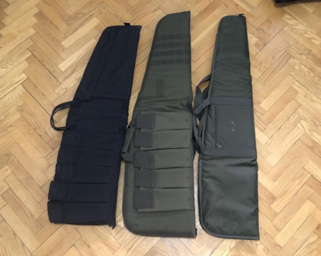  Fundas Negras: 
 - Marca: Sidekick Professional 
- Longitud: 100cm 
- Anchura: 30cm 

 Fundas Verdes: 00