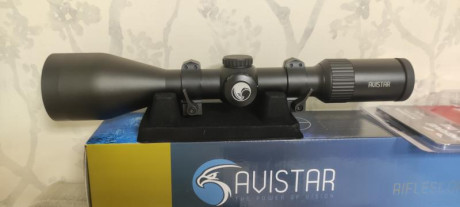 Visor Avistar,tubo de 30 ,de 3-12x56,retícula iluminada,con su caja y accesorios,anillas Warne Máxima 00