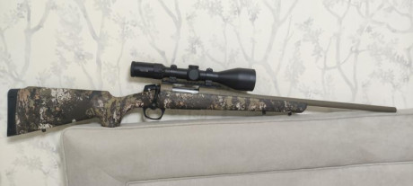 CVA CASCADE modelo wideland en patrón de camuflaje,calibre 308 ,carril picattiny ,cerrojo a 70 grados,rosca 02