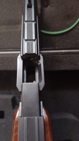 Un compañero vende su Benelli MP95E .22LR. 
Ha sido utilizada habitualmente para competición, muy cuidada. 02