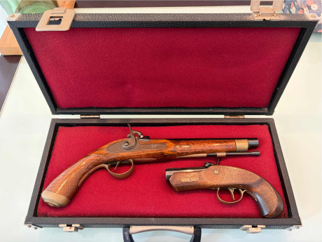 - PISTOLA DE AVANCARGA DIKAR, MODELO DERRINGER PHILADELFiA, CALIBRE 45.

- PISTOLA DE AVANCARGA DIKAR 00