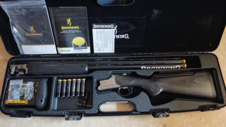 Buenos días, 
Lo dicho en el título,  compro Browning Ultra XS calibre 12 con cañon de 76cm.
Si alguien 40