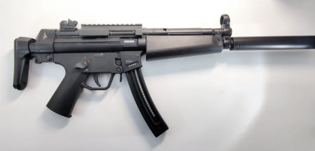 Se vende:     CARABINA SEMIAUTOMATICA  GSG 5  ALEMANA (VERSION EN 22lr DEL SUBFUSIL HK MP5  

Conservada 00
