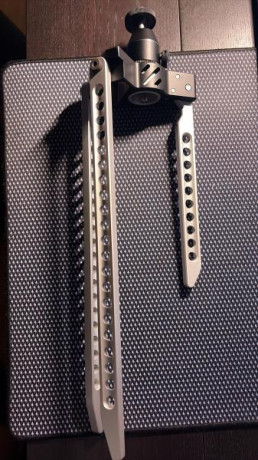Trípode de tiro en posición tendida con patas en Y fresadas en aluminio de alta calidad y rótula de bola 00