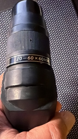 Spotting Scope Tasco modelo 29TZBWP, visor angular (45°), zoom variable 20-60x con objetivo de 60 mm, 01