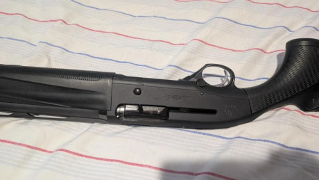 Vendo escopeta Beretta a400 modelo lite del año 2020 con toda la equipación completa por no usar y aligerar 31