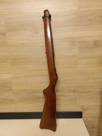 Vendo carabina Ruger 10/22 con culata Archangel QBD la cual la convierte en desmontable. La carabina tiene 31