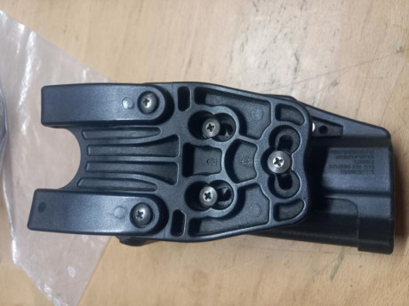 Buenas...vendo funda blackhawk serpa nivel 3,,,para Hk usp compact...muy poco uso ...y menos calle....esta 02