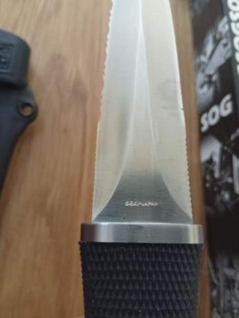 De colección , sin uso  , fabricado en Seki , Japón 
600 euros. Madrid 
No me interesan cambios 01