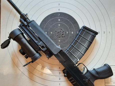 Por empezar otro proyecto ajeno al tiro, vendo rifle VZ58 semiautomático calibre .222 en perfecto estado 10