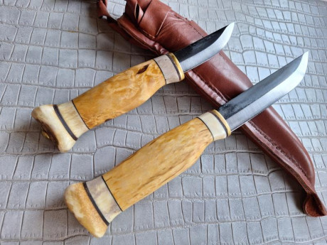 Buenas tardes compañeros,

Pongo a la venta estos cuchillos y navajas en perfecto estado

Portes dentro 32