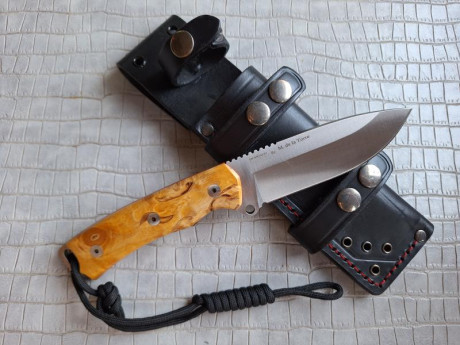 Buenas tardes compañeros,

Pongo a la venta estos cuchillos y navajas en perfecto estado

Portes dentro 41