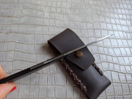 Buenas tardes compañeros,

Pongo a la venta estos cuchillos y navajas en perfecto estado

Portes dentro 110