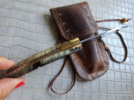 Buenas tardes compañeros,

Pongo a la venta estos cuchillos y navajas en perfecto estado

Portes dentro 120