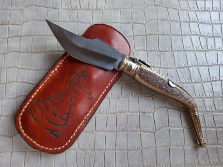 Buenas tardes compañeros,

Pongo a la venta estos cuchillos y navajas en perfecto estado

Portes dentro 02