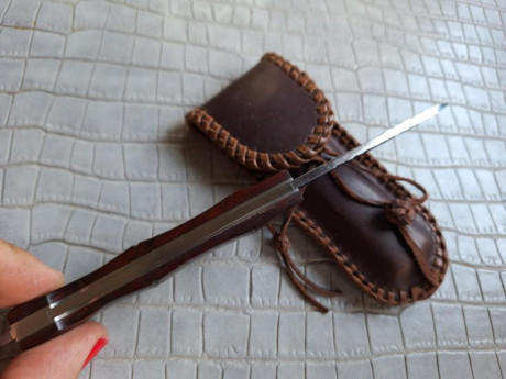 Buenas tardes compañeros,

Pongo a la venta estos cuchillos y navajas en perfecto estado

Portes dentro 40