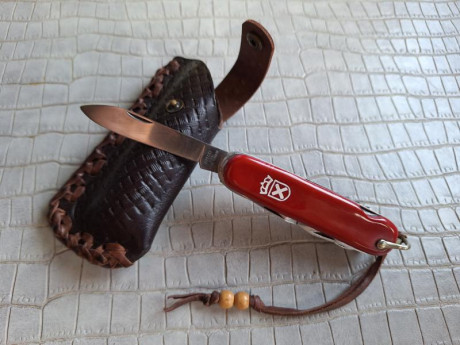 Buenas tardes compañeros,

Pongo a la venta estos cuchillos y navajas en perfecto estado

Portes dentro 62