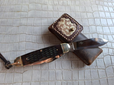 Buenas tardes compañeros,

Pongo a la venta estos cuchillos y navajas en perfecto estado

Portes dentro 91