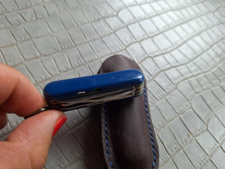 Buenas tardes compañeros,

Pongo a la venta estos cuchillos y navajas en perfecto estado

Portes dentro 160