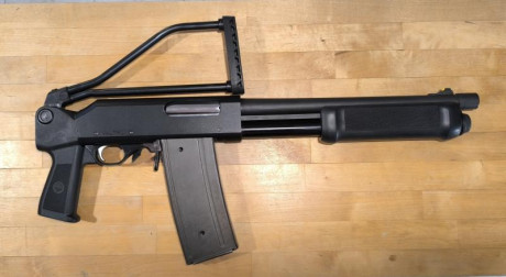 Vendo escopeta marca Valtro, modelo PM5.
Para cartucho del 12 y del 12 magnum.
En muy buen estado, culata 10